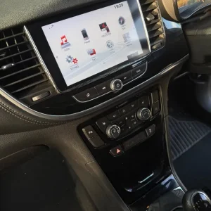 Vauxhall Mokka X 2018 manual SUV - Image 8