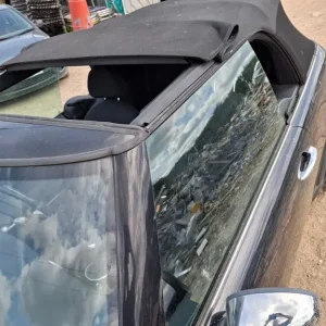 Mini convertible black (breaking) - Image 2