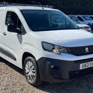 2021 Peugeot Partner 1.5 BlueHDi Panel Van - Image 7