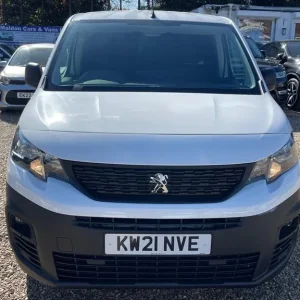 2021 Peugeot Partner 1.5 BlueHDi Panel Van - Image 8