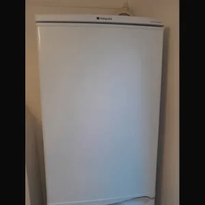 Hotpoint fridge freezer - Image 2