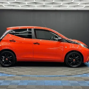 2015 Toyota AYGO 1.0 VVT-i x-cite Euro 5 5-door hatchback - Image 4