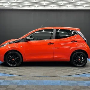 2015 Toyota AYGO 1.0 VVT-i x-cite Euro 5 5-door hatchback - Image 8