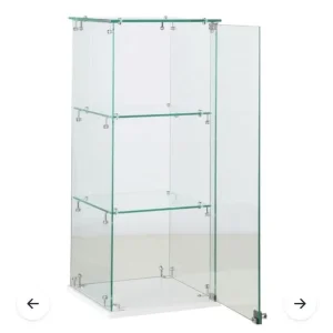 Glass cabinet lockable