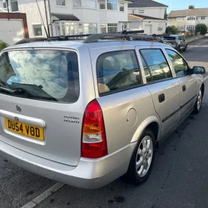 2004 Vauxhall Astra Estate Manual - Image 5