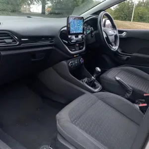 2017 Ford Fiesta 1.0T EcoBoost Zetec Euro 6 5dr Hatchback - Image 4
