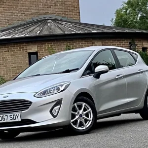 2017 Ford Fiesta 1.0T EcoBoost Zetec Euro 6 5dr Hatchback - Image 5