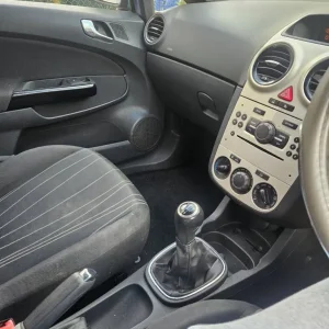 2007 Vauxhall Corsa 3-door manual - Image 5