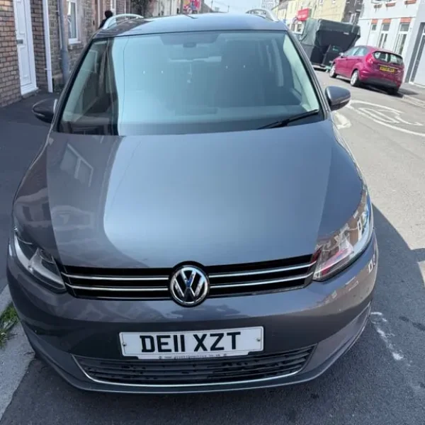 Volkswagen Touran 2011 Manual 5-door MPV