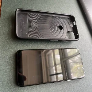 Google Pixel 4a 128GB with Case - Image 7