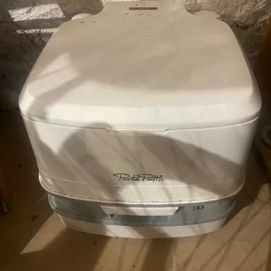 Portable camping toilet