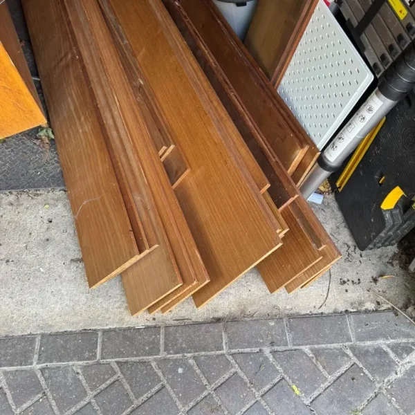 Vintage Brown SPUR Twin Slot Brackets and Wood Shelving
