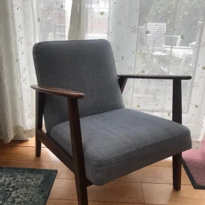 Scandinavian style armchair - Image 2
