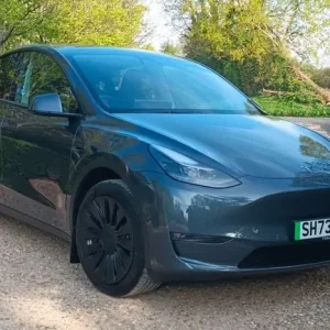 2023 Tesla Model Y Dual Motor Long Range 5-door AWD Electric - Image 2