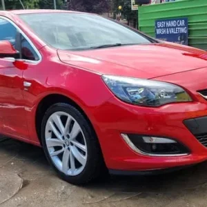 Vauxhall Astra Hatchback 2014 Manual 1.36L 5-door - Image 6