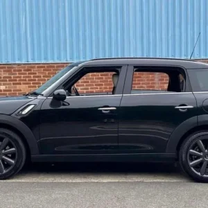 Mini Countryman Hatchback 2011 Manual 1598cc 5-door - Image 3