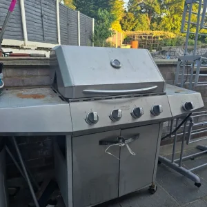 Silver Barbecue Grill - Image 4