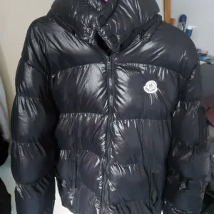Moncler Men's Shiny Black Hooded Jacket - Image 3
