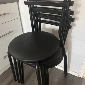 4 chairs