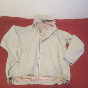 Lady's Trespass walking jacket – summer style