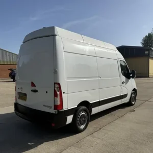 2017 Vauxhall Movano 2.3 CDTi 3500 Panel Van - Image 4