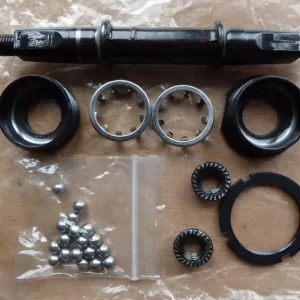 MTB BOTTOM BRACKET ASSEMBLY WITH 126mm BB AND SQUARE PEDALS - Image 2