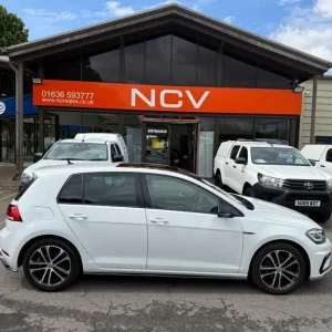 2020 Volkswagen Golf R-LINE EDITION TSI EVO DSG AUTO Hatchback - Image 2