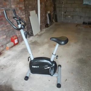 Exercise bike - Image 3